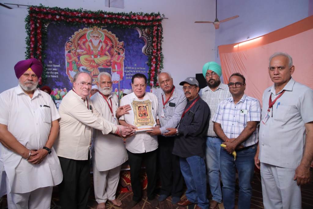 Vishwakarma Day was celebrated with great devotion by Dhiman Bhawan Society Sirhindi Gate Patiala
